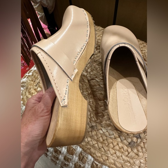 Nude Swedish Clogs - Picture 10 of 16